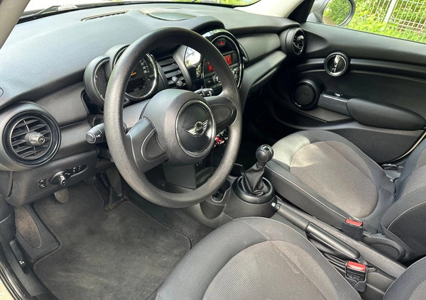 MINI ONE cena 45900 przebieg: 36000, rok produkcji 2015 z Wrocław małe 407